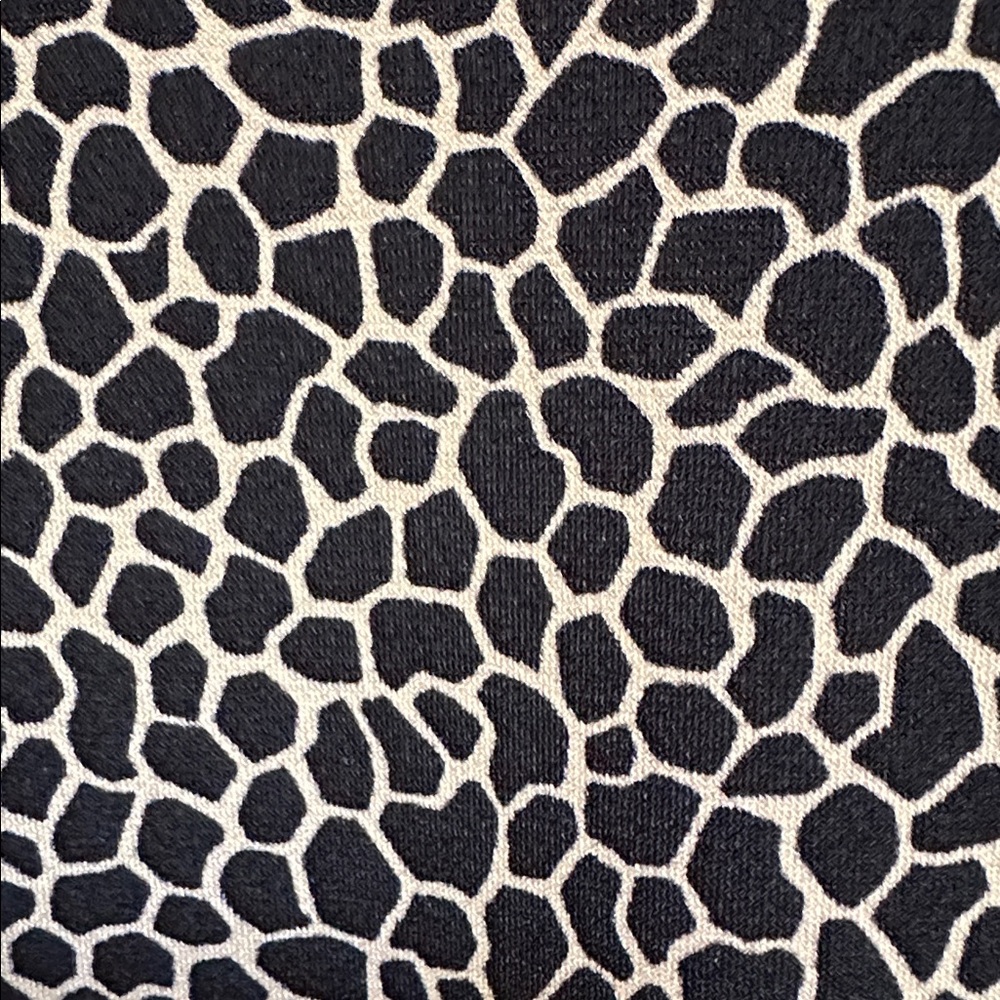 Michael Kors V neck Patterned Blouse - Picture 4 of 7